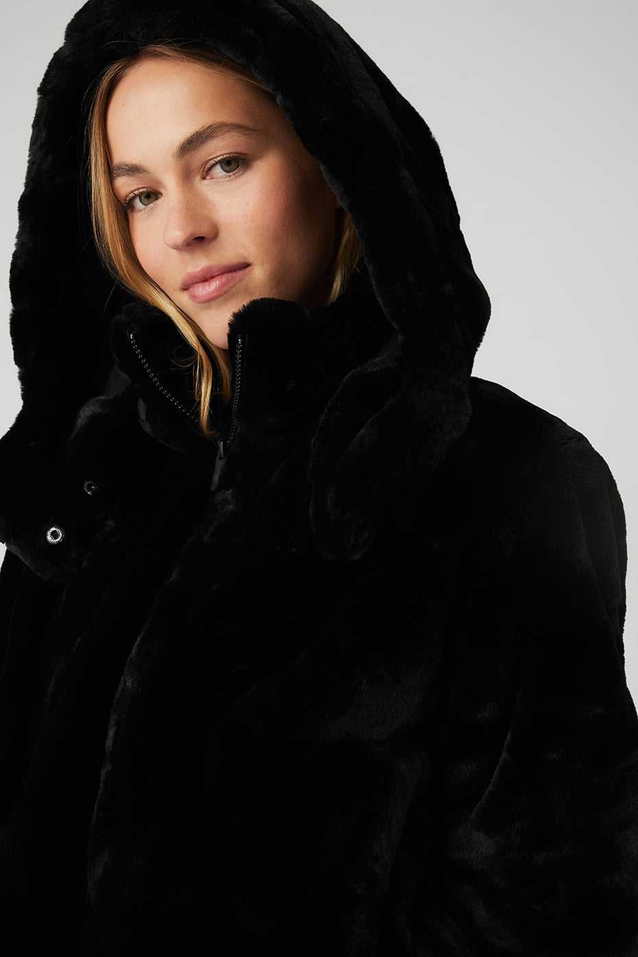 Vestes Alo Yoga Faux Fur Foxy Noir Femme | LCN-53814871